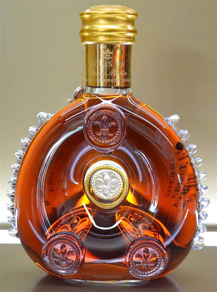 深圳回收路易十三洋酒